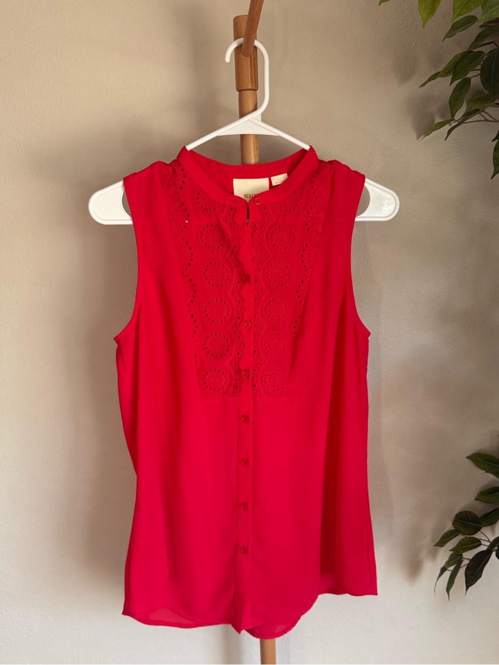 Anthropologie Maeve Dark Red Embroidered Sleeveless Loose Fit Blouse Size 4 NWOT